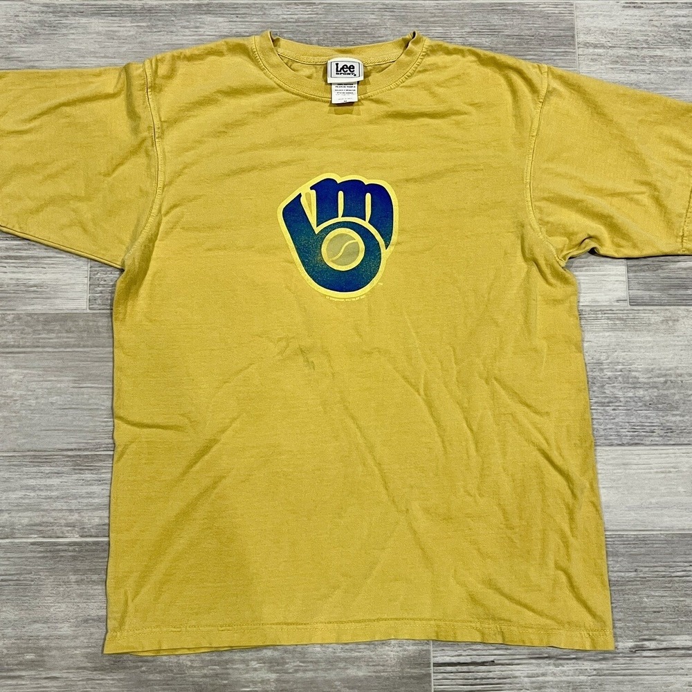 Milwaukee Brewers Lee Sport Short Sleeve T-Shirt Adult Medium Yellow Vintage MLB